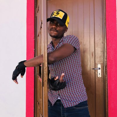 YGnamibia's tweet photo. #NewProfilePic https://t.co/0d4z4Osm6r