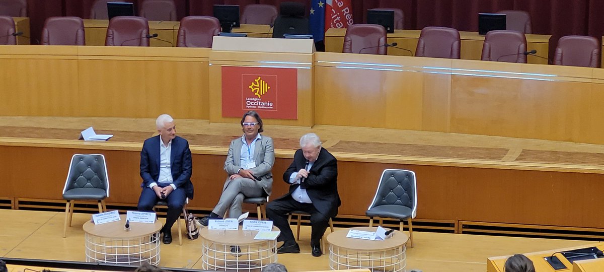 Apres l'AG, place à la conférence <a href="/pole_DERBI/">Pôle DERBI</a> ! Présentation de l'étude prospective sur le solaire par <a href="/Richard_Loyen/">Richard Loyen</a> Délégué général d'<a href="/ENERPLAN/">ENERPLAN</a>