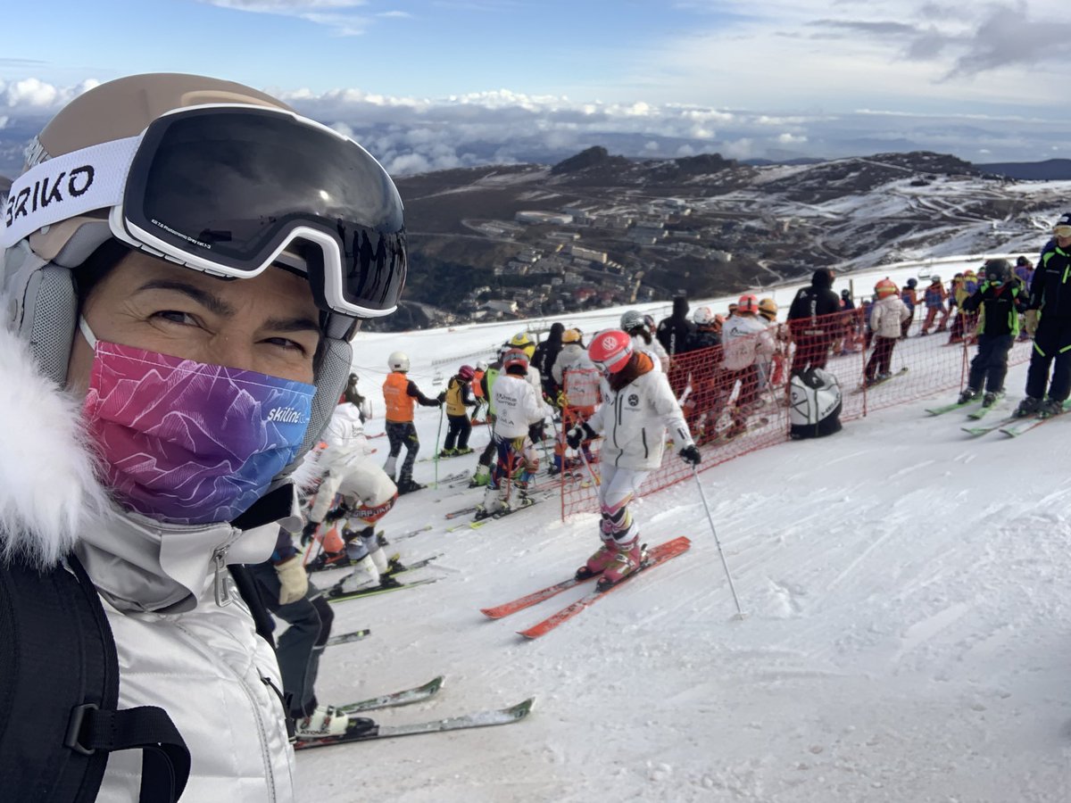 Ya está aquí, ya llegó!! Trofeo María José Rienda en <a href="/websierranevada/">Sierra Nevada</a> disfrutando de los más pequeños!! Con <a href="/clubmonachil/">Club Esqui Monachil Sierra Nevada</a> y mucho más!! 🥰🥰<a href="/FadiAndalucia/">FADI</a> <a href="/rossignol_1907/">Rossignol</a> @RFEDInv