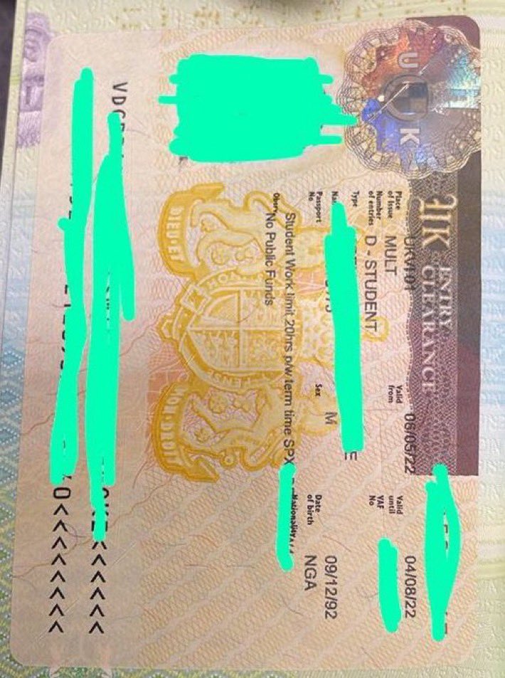 Poseidon_eX's tweet photo. #AbujaTwitterCommunity Who’s your study abroad Consultant again? 

cc @DirectLinkTrav1 🙏🏽🙏🏽🙏🏽 https://t.co/71KGeBlsTw
