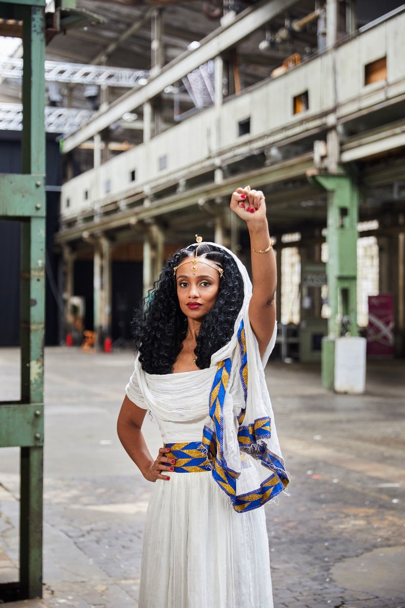 NEW BOOK: Portrait of Humanity Vol 4. Our latest volume of remarkable portraits from around the world – mailchi.mp/hoxtonminipres…