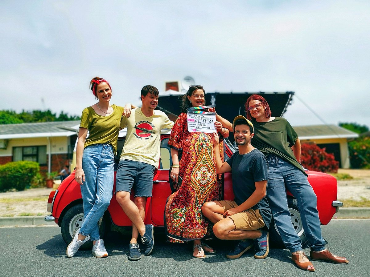 Dankie vir al die liefde mense!!!

Sak en Pak het mooi geland en ons het lekker saam gelag!

Thanks for all the love peeps!

My heart is full! 

#actorslife #actor #localislekker #proudlysouthafrican #film #movies #actinglife #comedy #grateful