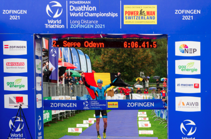 Ausblick Intern. Meisterschaften 2022:
7.5.22 World Middle Distance Champions. Viborg, DK 6.-12.6.22 World Multisport Champions. Targu Mures, RO 4.9.22 Powerman Zofingen World Long Distance – Zofingen, CH bit.ly/37CTnjF 17.-24.9.22 European Duathlon Champions. Bilbao, ES