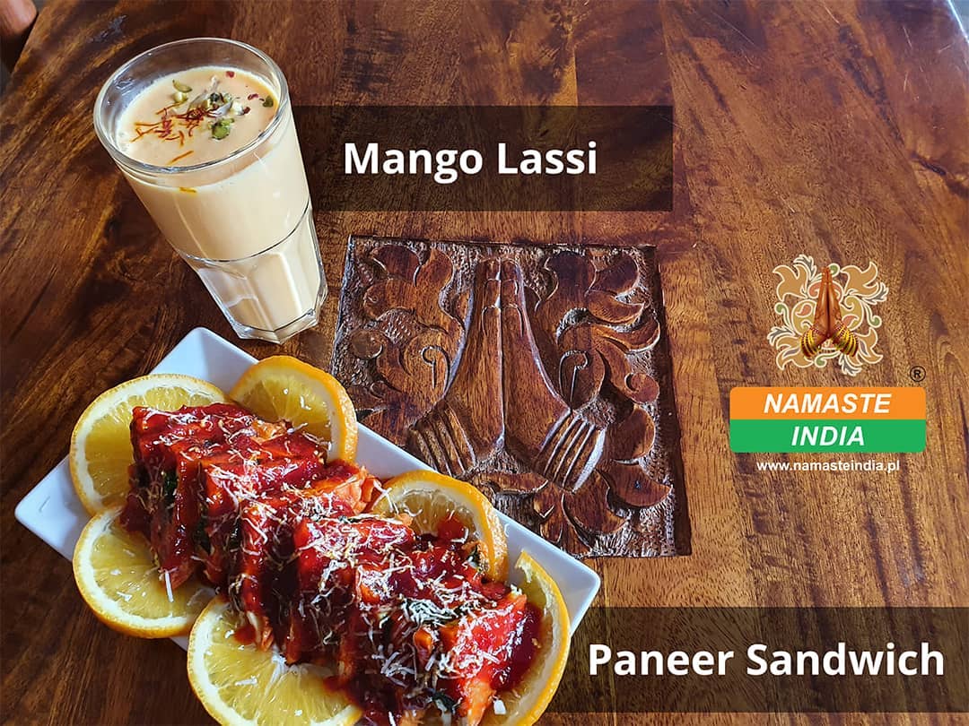 namasteindpl's tweet photo. 🥰 Zapraszamy serdecznie na Paneer Sandwich! A co jest w środku?
🌱 Biały ser
🌱 Szpinak
A to wszystko w pysznym słodko-ostrym sosie! A do tego idealnie pasuje nasze mango lassi 🥭
📱 https://t.co/9TV0g7bF8H
📱 https://t.co/raVTxLMrYr
📱 https://t.co/AvybAKrwAK https://t.co/yh0jfkksqn