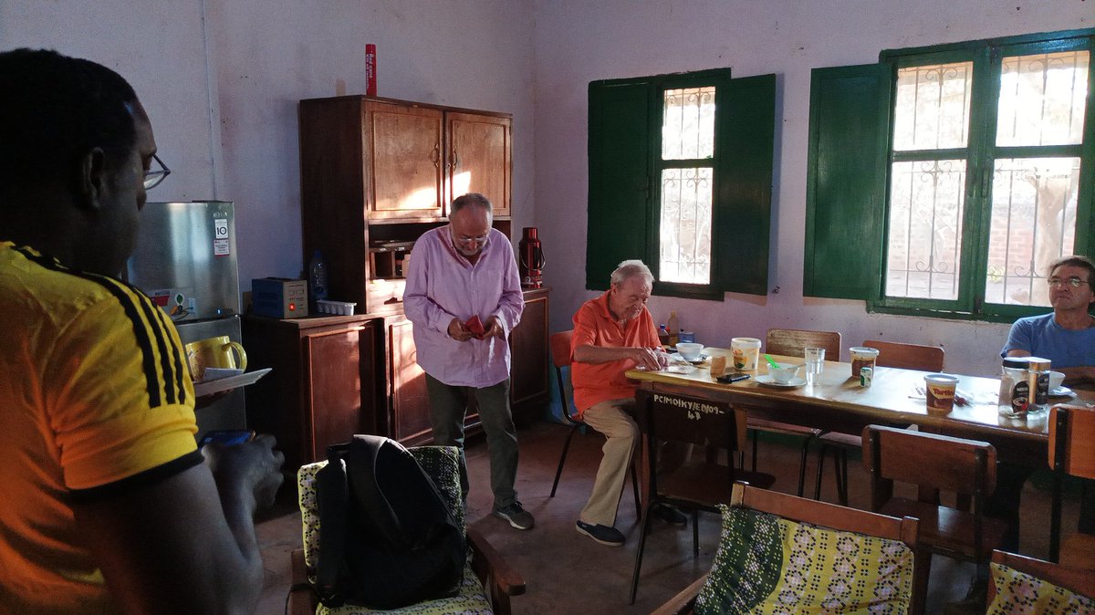KyabeAvanza's tweet photo. Pasadas unas semanas desde el retorno, Tomás Fortuny nos hace una crónica del viaje y estancia en Kyabé durante el mes de febrero de 2.022. También del regreso a España el 6 de marzo.
https://t.co/GdwW8tSMez https://t.co/5IDbCIVxsb