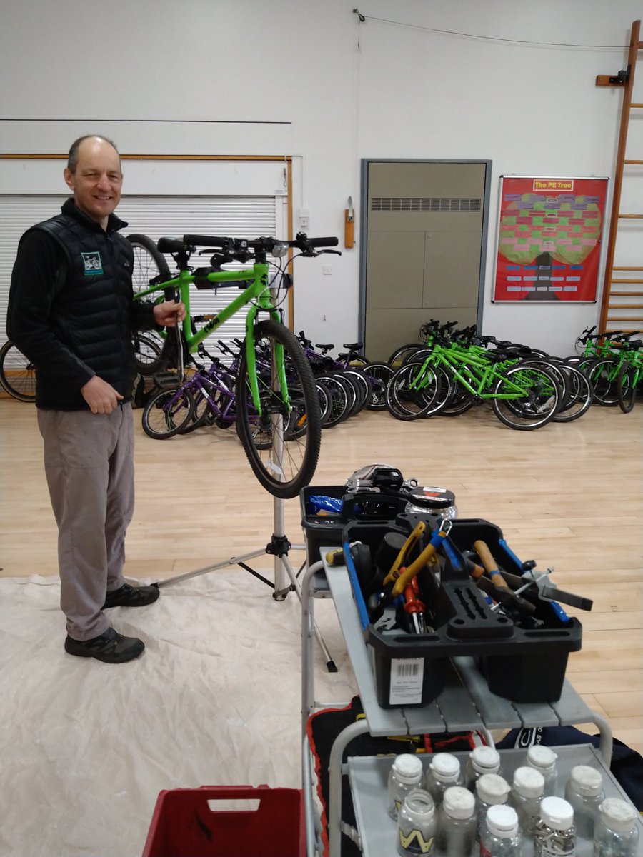 BikeFutures's tweet photo. Day 2 for Dr Bike school bike fleets. Getting the bikes ready for the summer term. Inside today @LapagePrimary @LapageSport 
Yesterday outside @ParkwoodSch 
#FixingBikeaSmile
@EmilyCycle 
@MattDennison8 @Active_Bradford 
@WestYorkshireCA https://t.co/KhoCTVfogE