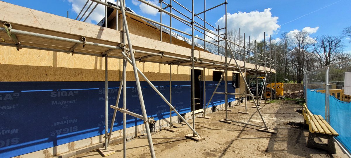 ymdboon's tweet photo. #ProjectProgress at @AcademyBowden! π
Last year we secured approximately Β£375k of #cifbid funding to construct a new two classroom modular build at Great Bowden Academy, part of @L3arnAT.
The works are now underway, and we are delighted with the progress so far! https://t.co/eYKJnPWpHo