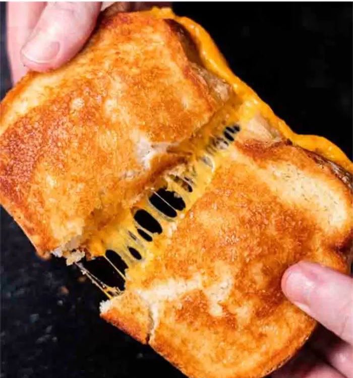 #GrilledCheeseSandwichDay