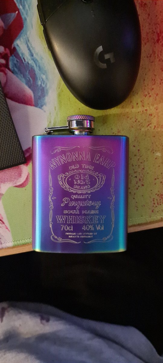 After starting a <a href="/WynonnaEarp/">Wynonna Earp</a> rewatch, I just had to make one!! <a href="/emtothea/">Emily Andras</a> <a href="/KatBarrell/">✌🏼Kat Barrell ✌🏼</a> <a href="/MelanieScrofano/">Melanie Scrofano</a> #WynonnaEarp