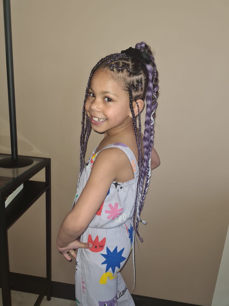Happy Birthday to my lovely princess! 
7 years already! 🎉🥰🥳❤️👩🏽‍❤️‍💋‍👨🏽