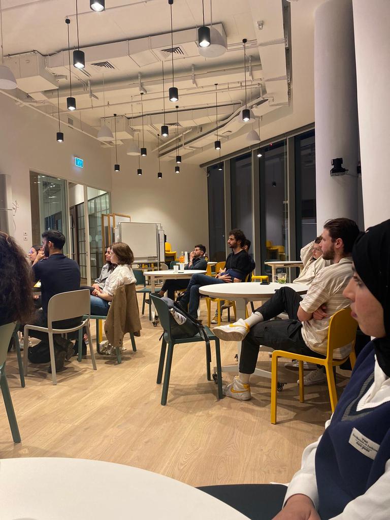 JulianCharbel's tweet photo. #MOBADARA NEW PROGRAM  aim to promote Enterepnuership between Arab and Jewish Students at @ReichmanUni special thanks https://t.co/fzi8e69O7D for hosting US. https://t.co/a9wM34Oedf