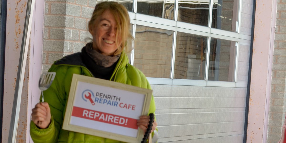 PenrithACT's tweet photo. This lady was pleased that the Repair Cafe team were able to fix her spatula on Saturday!
#repaircafe #repairshop #repair #fixitdontbinit #fixitdontditchit #fixitdontreplaceit #Penrith #Cumbria https://t.co/8iTCVhCbff