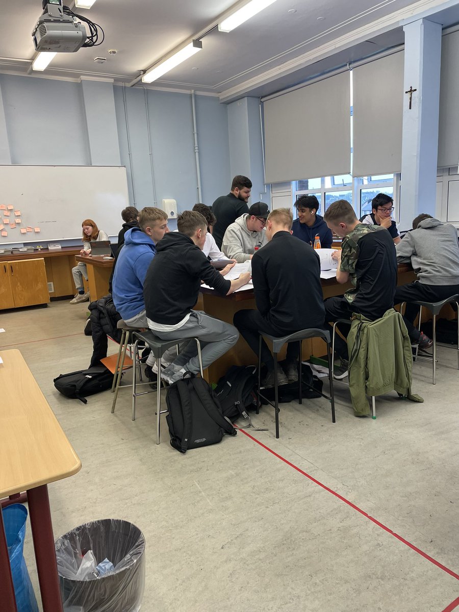 Miss Newell tweet media