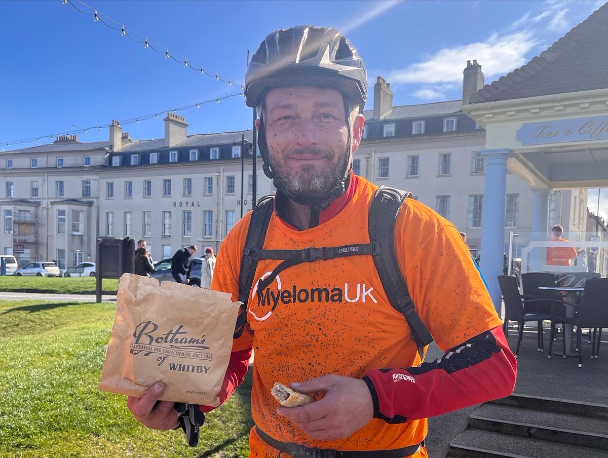 BothamsofWhitby's tweet photo. βοΈπ²βοΈπ²βοΈπ²βοΈπ²
We were delighted to provide David and his riders (not forgetting Jerry the dog!) with their half-way stop snacks...Sausage Rolls & Flapjacks!
Well done TeamBamf - fantastic Myeloma Charity Bike Ride!
@MyelomaUK
#myeloma #charity #teambamf #bothams #whitby https://t.co/AMeFiNnLkw