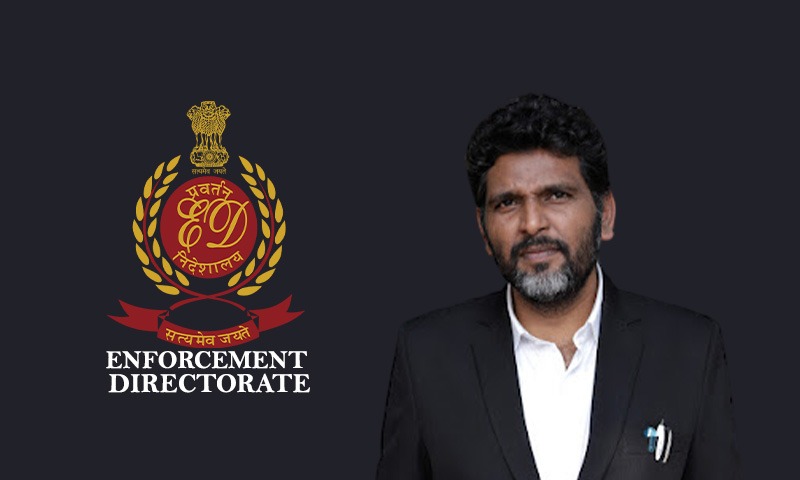 LiveLawIndia's tweet photo. Special Court remands Nagpur lawyer #SatishUke and his brother to judicial custody in the money laundering case relating to a land deal being investigated by ED. 

Uke had filed petitions against BJP leader #DevendraFadvanis and also a petition regarding Justice #Loya's death. https://t.co/H9uYMJGhNK