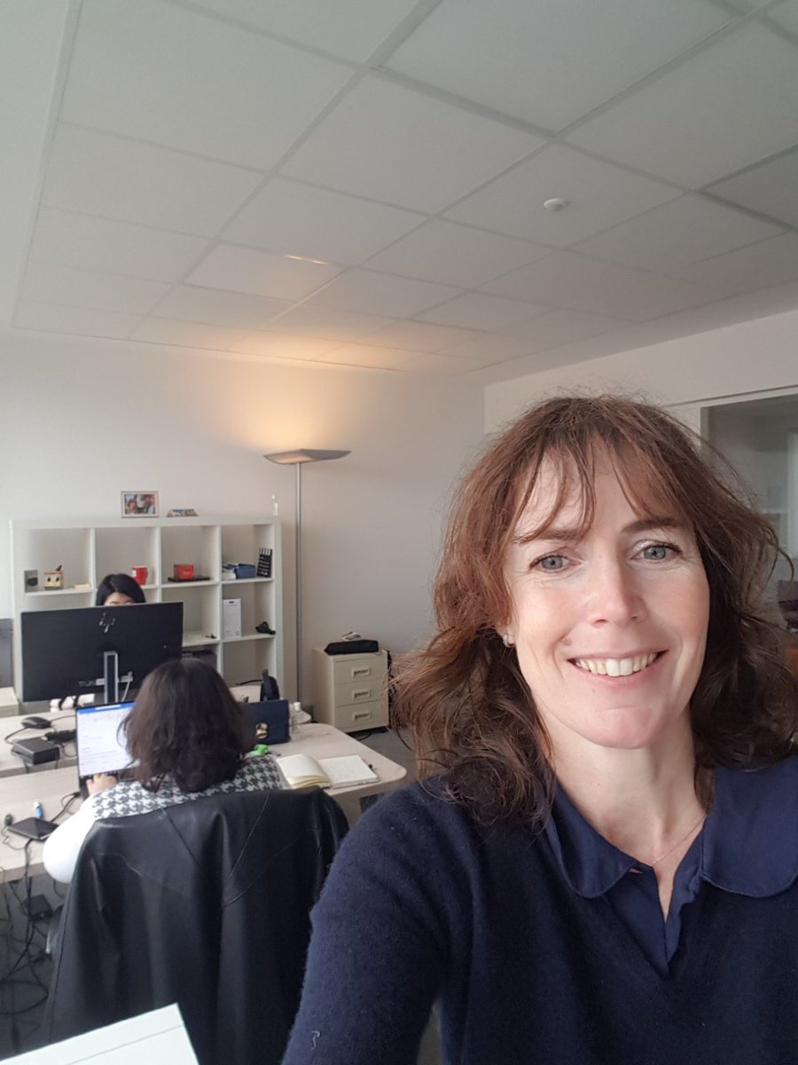 07/04/22 - N°24027 - Le Monde Campus
Bref, « qu’on le veuille ou non, le métavers est presque là, il va entrer dans la vie des gens de différentes façons... nous ne pouvons pas nous permettre de passer à côté », résume Orsolya Sadik-Rozsnyai, responsable #ESSCA Online Campus