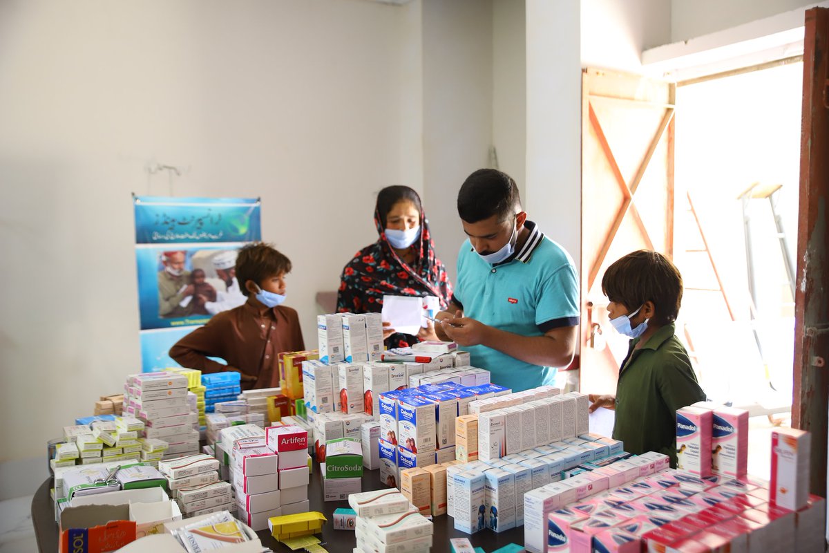 BoomingPakistan's tweet photo. Thousands of success stories. @TransparentHand provides free healthcare services &amp; arranges medical camps for the underprivileged in Pakistan. This Ramadan, save a life &amp; bring a smile to someone’s face by donating through: https://t.co/3Z0sJNhU7k

#BoomingPakistan #Humanity https://t.co/zDMUgibQ74