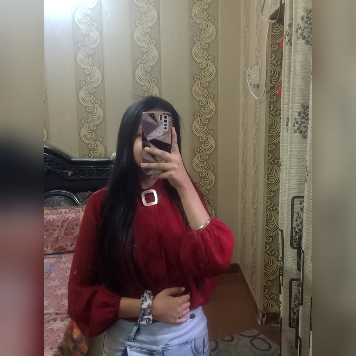Ishuukd13's tweet photo. 𝐏𝐞𝐡𝐥𝐚 𝐁𝐫𝐫𝐢 𝐂𝐚𝐫𝐞 𝐒𝐢🥰
𝐇𝐮𝐧 𝐈𝐠𝐧𝐨𝐫𝐞 𝐀𝐚🙃
𝐒𝐜𝐡𝐨 𝐒𝐜𝐡 𝐃𝐬𝐝𝐞🥺
𝐉𝐞 𝐃𝐢𝐥 𝐕𝐢𝐭𝐜𝐡 𝐂𝐡𝐨𝐫 𝐀𝐚😒 https://t.co/d2dH8Hyl8f