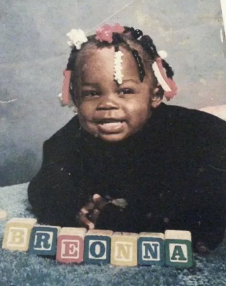 QueenVLion1's tweet photo. โ ๏ธโก๏ธ760+ DAYS SINCE #BreonnaTaylor ๐๐ WAS MURDERED. AT HER HOME. 0 CHARGED. JUSTICE DELAYED IS JUSTICE DENIED #InvestigateDanielCameron #ChargeAllInvolved #JusticeforBreonnaTaylor ๐๐ #SayTheirNames ๐ #SayHerName ๐ #BlackLivesMatter https://t.co/WLz0nyht7I