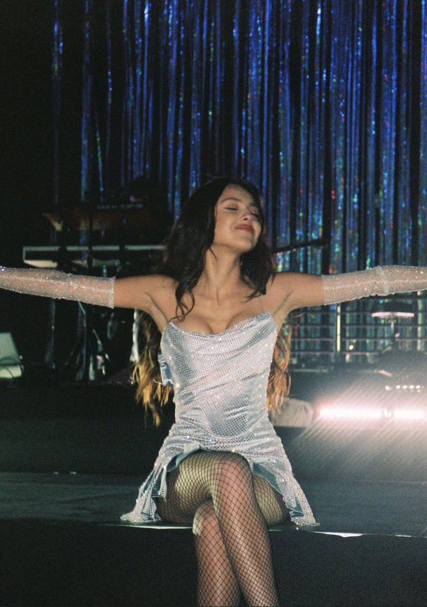 i’ll never get bored of olivia rodrigo sour tour photos
