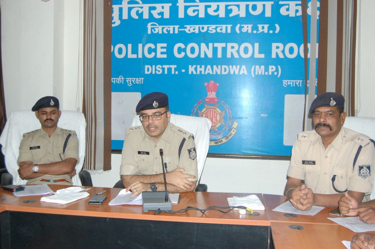 PoliceKhandwa's tweet photo. सनसनीखेज अपहरण कर हत्या करने वाले आरोपी का खुलासा खंडवा पुलिस ने किया थाना हरसूद की टीम को मिली सफलता @DGP_MP @CMMadhyaPradesh https://t.co/2DjiZ6ZRTT
