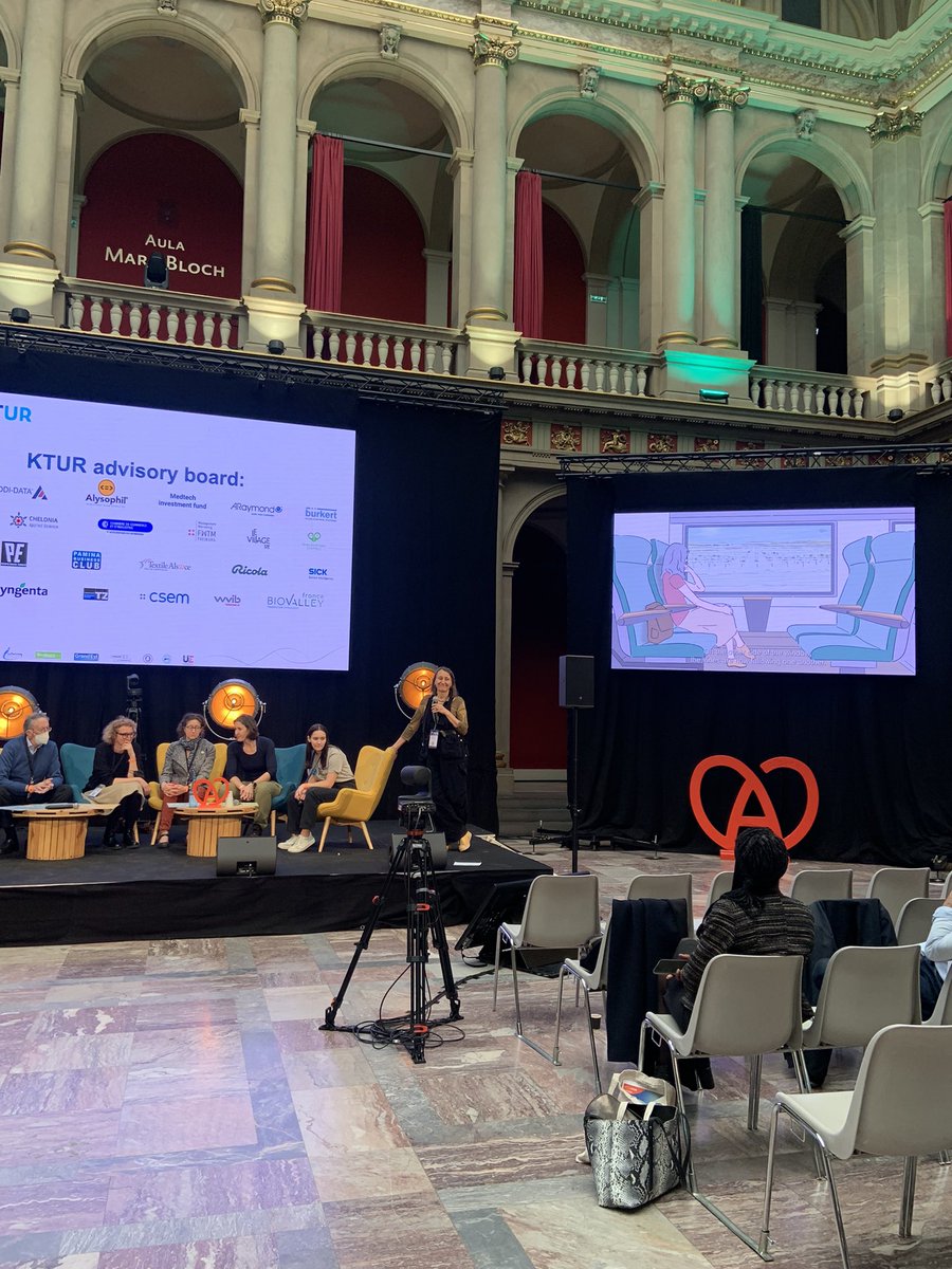 #Live Clim’Ability Design presenting the Landing Game at the <a href="/InnovationDayUR/">Innovation Day Upper Rhine</a> 🇪🇺 

The #LandingGame aims at gathering companies, researchers, local authorities, associations and citizens in order to elaborate common ways to adapt to #climatechange in the Upper Rhine.