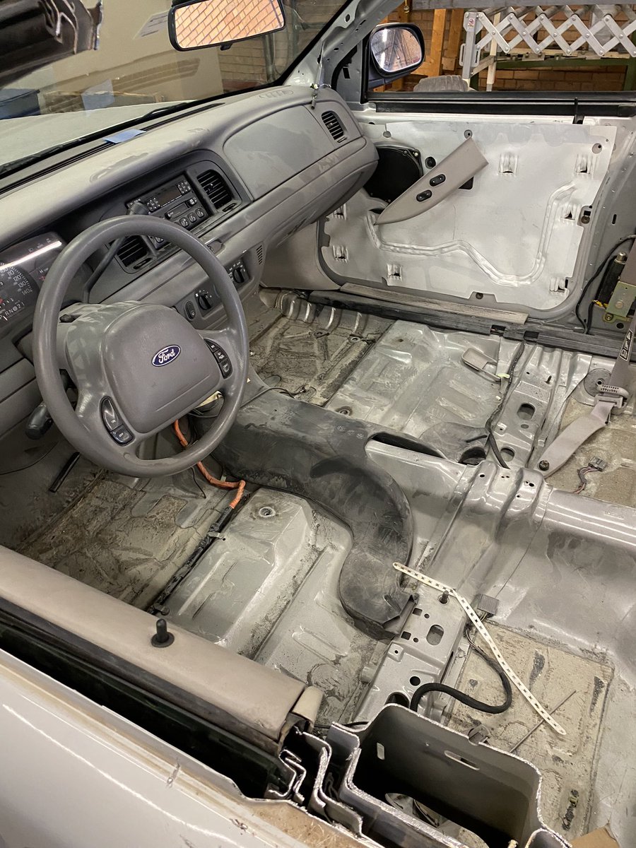 Kelly Arnberger tweet media