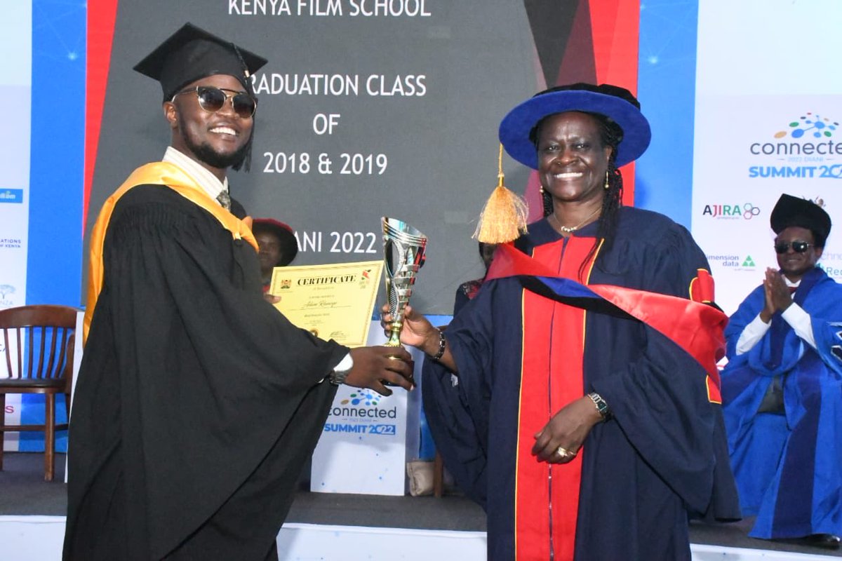 EstherKoimett's tweet photo. Joined CS @mucheru this morning @ the graduation of the classes of 2018 & 2019 of the @Kenyafilmschool on the sidelines of the #connectedKE - this is a talent school that is doing an amazing job in skilling young talented Kenyans for the film industry @TheKibaara https://t.co/NnqzWdStoP