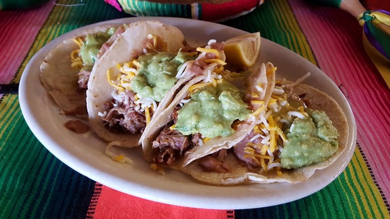 So many choices for local eats here in Downtown Las Vegas close to Stax Studios! Check out Casa Don Juan right by us to enjoy Tasty Taco Tuesday! #staxstudioslv #staxstudioliving #downtowneats #lasvegasdowntown #TacoTuesday #tuesdayvibe #TastyTuesday #donjuan