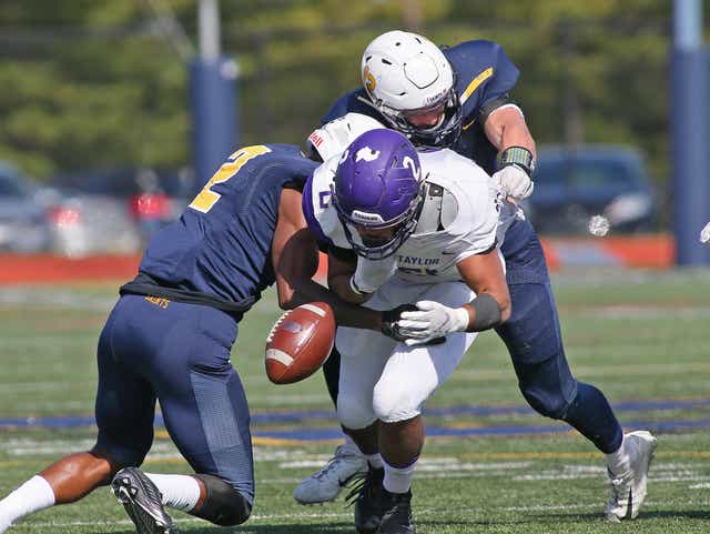 CoachShaah's tweet photo. 🚨JUCO and Transfer Portal DB's🚨 If you are still looking for a home! HMU! My DM's are open and we are still looking for difference makers! We have a long history of All Conference &amp; All American DB's are you next up? https://t.co/dCvGyAnETA