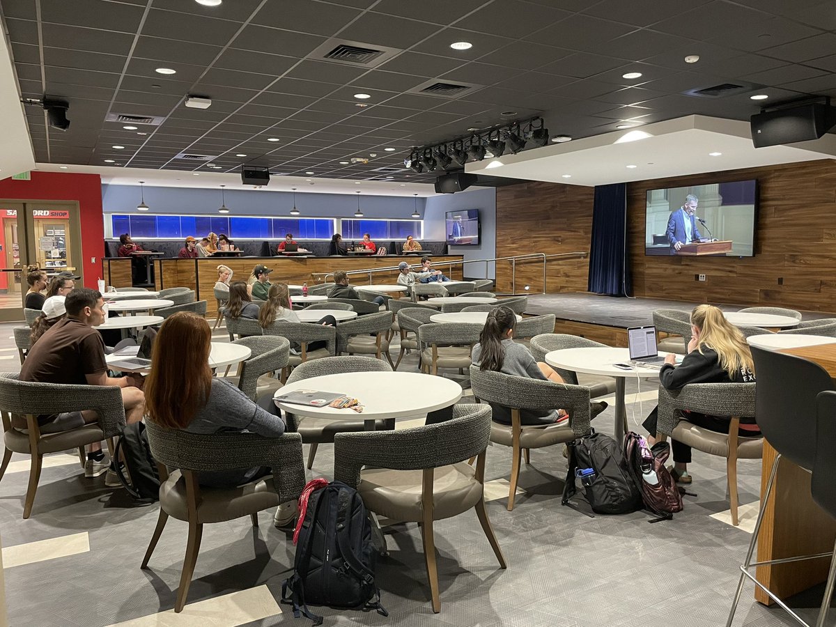 I’m SUCH a fan, so it was an absolute honor to introduce and host students for Guest Speaker <a href="/storiedcareer/">Charles Martin</a> Students came for Convo credit and left with powerful insights from the gospel. ❤️Reading this book this semester made me see Christmas and Easter in a new way. <a href="/SamfordEd/">Samford Orlean Beeson School of Education</a>