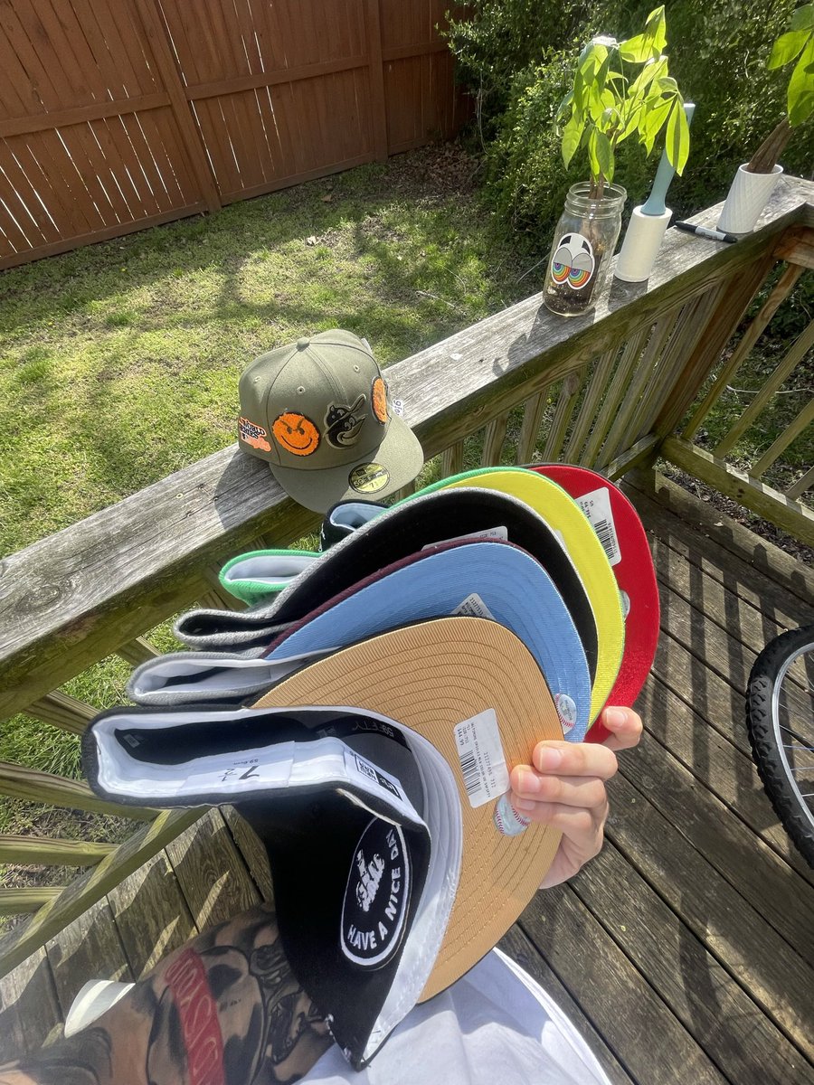 doubcvc's tweet photo. Don’t normally post on Twitter, but I’m dropping these at 2pm on my site.
Spring Collection of 6, first come first serve basis. Like or retweet would actually mean alot

Made W/ Dummy 💙 https://t.co/7QvbwSsC50