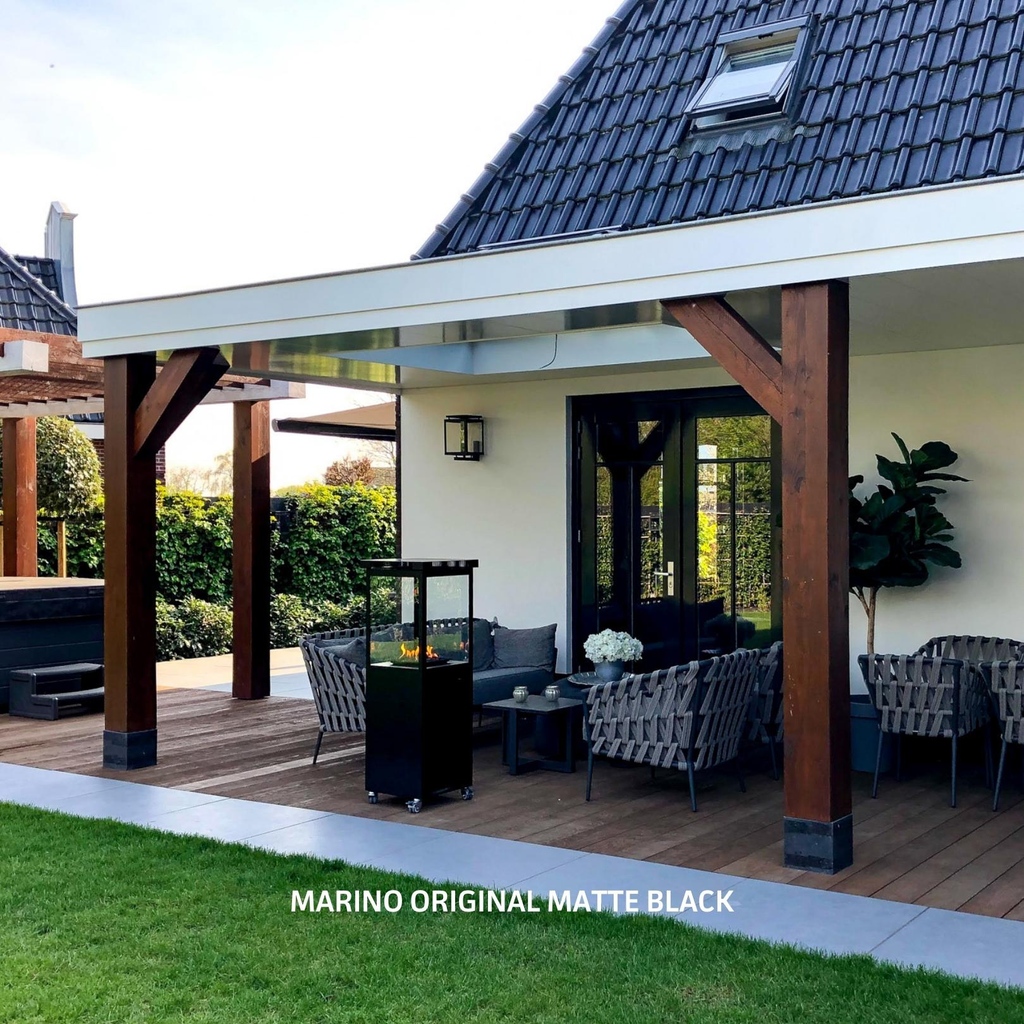 SunwoodNL's tweet photo. Spend more time outside by combining a patio fire with a terrace cover. It instantly creates an atmospheric outdoor area which can be as cosy, or even cosier, than your living room! ❤️‍🔥

#sunwood #sunwoodnl #patiocover #patiofire #buitenhaard #dutchdesign #terrasoverkapping https://t.co/PL7VmqP5HW