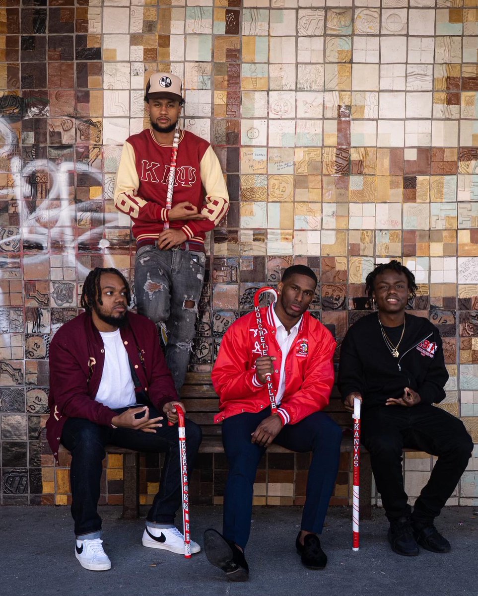 cells_era13's tweet photo. Family Not A Group ♦️👌🏽 https://t.co/l6YpihaEoa