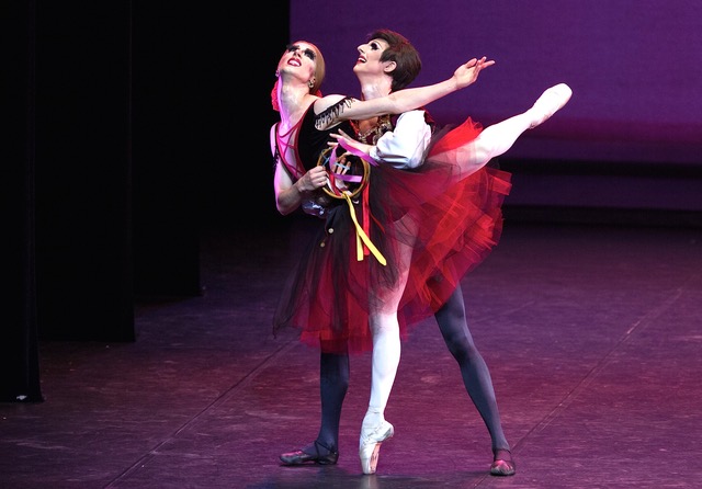 BoomMagSTL's tweet photo. The Trocks are coming... and SOON! @DANCE_STL presents Les Ballets Trockadero de Monte Carlo THIS SAT at @TouhillUMSL - You will smile, laugh, and be in awe as you're taken away during this very special night. Don't wait  ... get your tickets today! https://t.co/K5YTCizGzK https://t.co/m8q18HOYFS