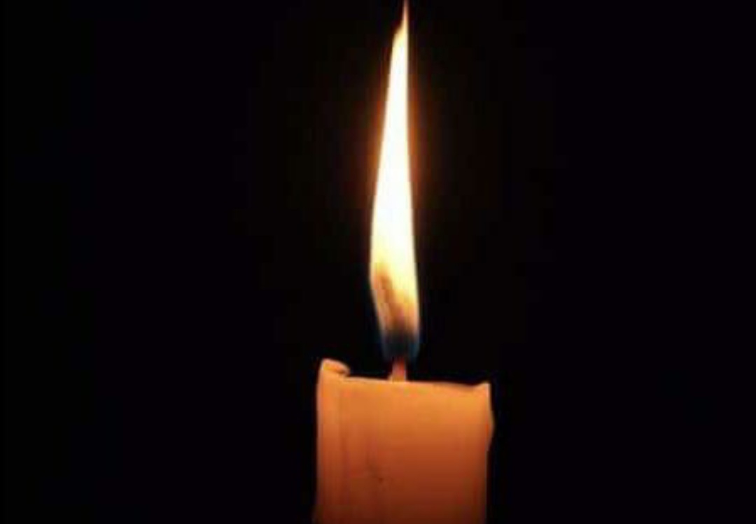 Gihanga100's tweet photo. #PassTheLight🕯,12.Mata.2022
#Kwibuka28
#Kwibukatwiyubaka
#InkotanyiNiUbuzima
@kabaliradidier
@rutindukanamure
@BlaiseKalimba
@nkunzurwanda7
@merardmp
@EgidieBibio
@ellen_kampire
@PMudakikwa
@MirindiD
@ClaudeKarangwa https://t.co/yiRX35cHUc