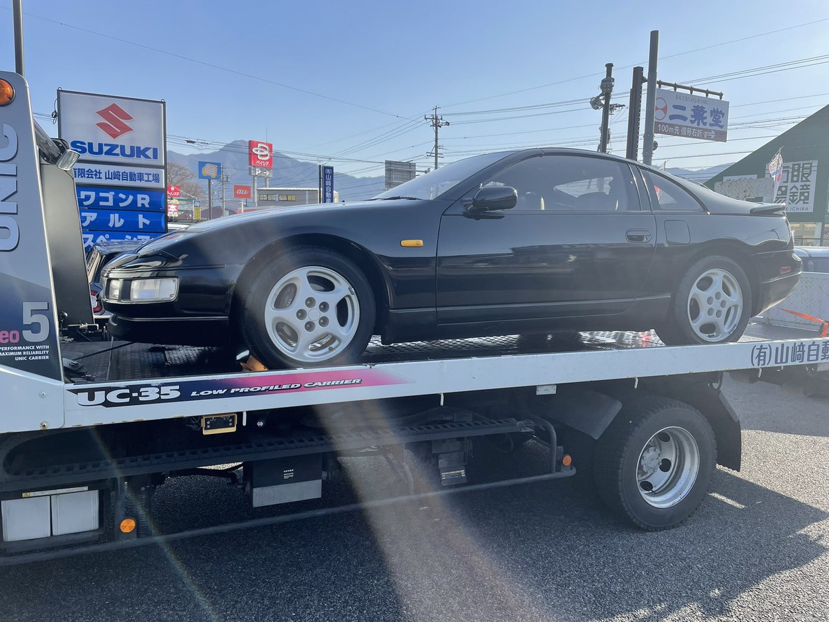 yamazi1957's tweet photo. Z32 フェアレディーZの新規登録のご依頼を頂きました。ありがとうございます♪しっかりと点検整備致します。 #フェアレディーZ #日産 #32Z #自動車整備 #新規登録 #山崎自動車工場 https://t.co/HziUOKKjXi