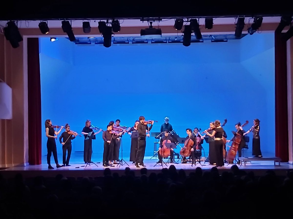 omodernt's tweet photo. Today and tomorrow Hugo Ticciati and the O/Modernt Chamber Orchestra are performing in Lithuania.

12 Apr at Klaipėda Concert Hall
13 Apr at Lithuanian National Philharmonic Concert Hall

#omodernt
#HugoTicciati
#livemusic
#lithuania https://t.co/evHpwRoeES