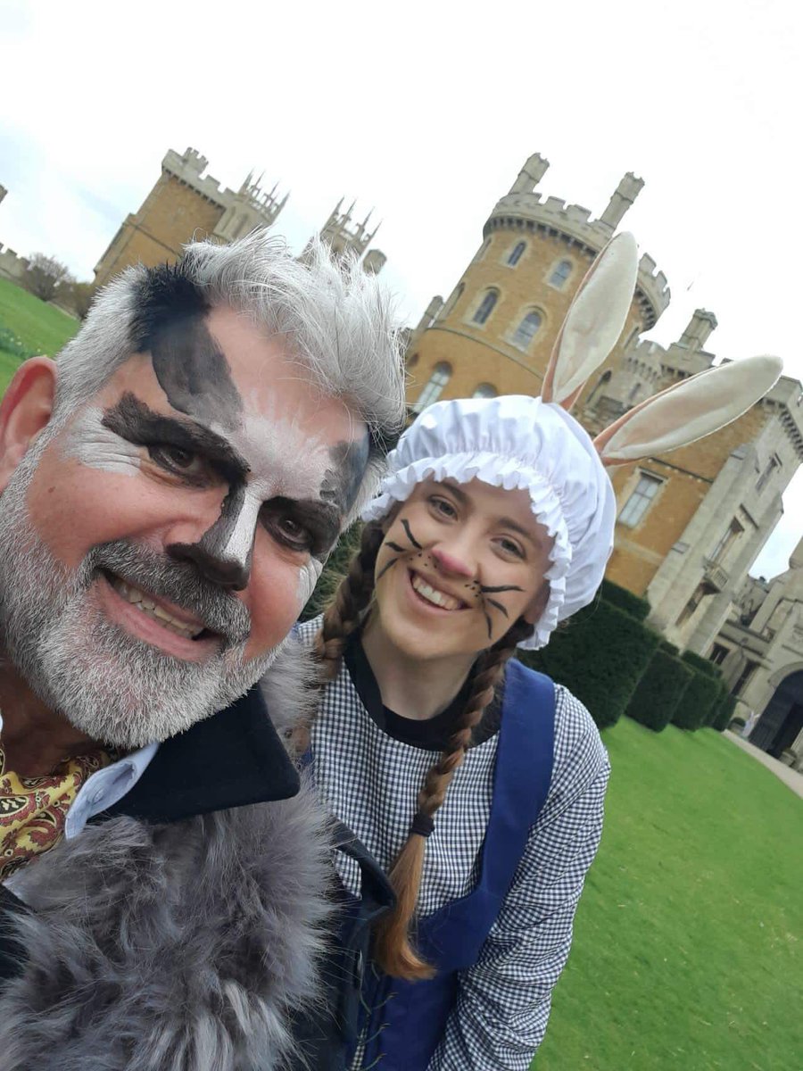 Lucy_Moon_292's tweet photo. Had so much fun working at Belvoir Castle the other day. And today I had another shift as Mrs Rabbit which will be posted very very soon ๐๐คซโค๏ธ๐ญ๐ฐ
#easter2022 #easterwork #eastertrail #mrsrabbit #actresslife #autisticactress https://t.co/HipKS9Ar3Z