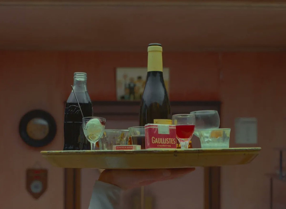 OnePerfectShot's tweet photo. THE FRENCH DISPATCH (2021)

Cinematography by Robert D. Yeoman
Directed by Wes Anderson
Production Design by Adam Stockhausen https://t.co/2SOO8skgop