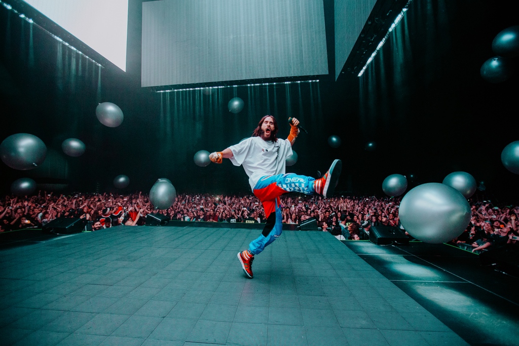 THIRTY SECONDS TO MARS tweet media