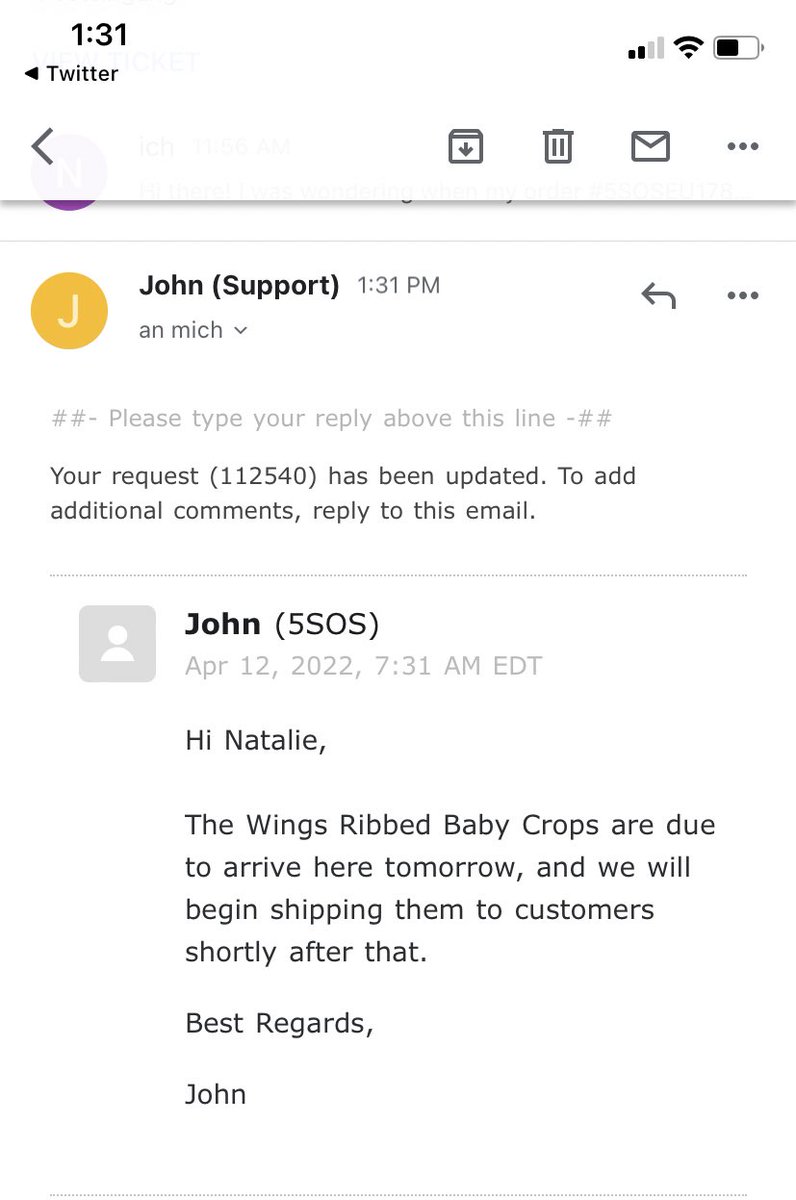 sxnshinehearts's tweet photo. Anyone whos ordered the baby crops, they’ll arrive at the store tomorrow and will be shipped afterwards! #5sosmerch #5sos #5sosEurope thanks john lol https://t.co/IePjgIc9Gf