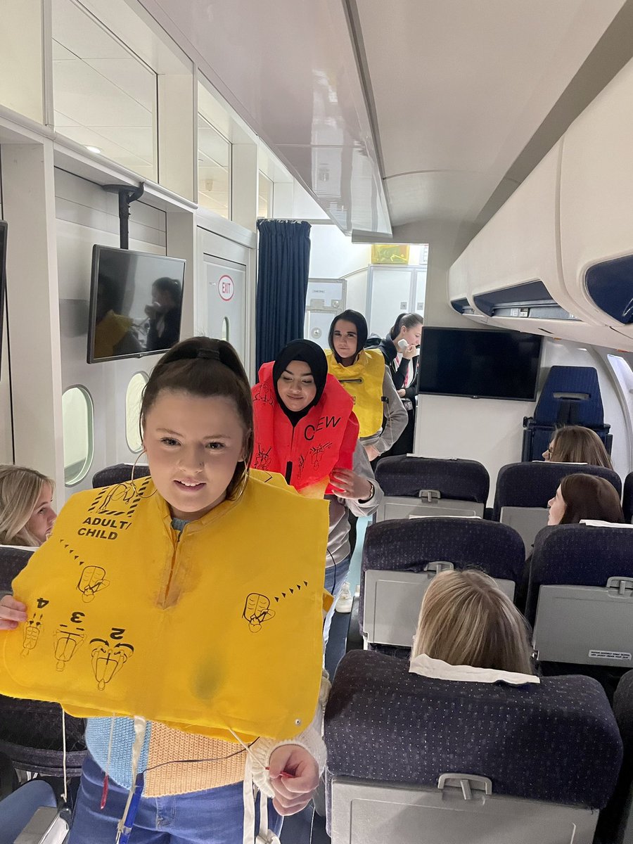 Year 11 aviation taster day @mbrocollege ✈️