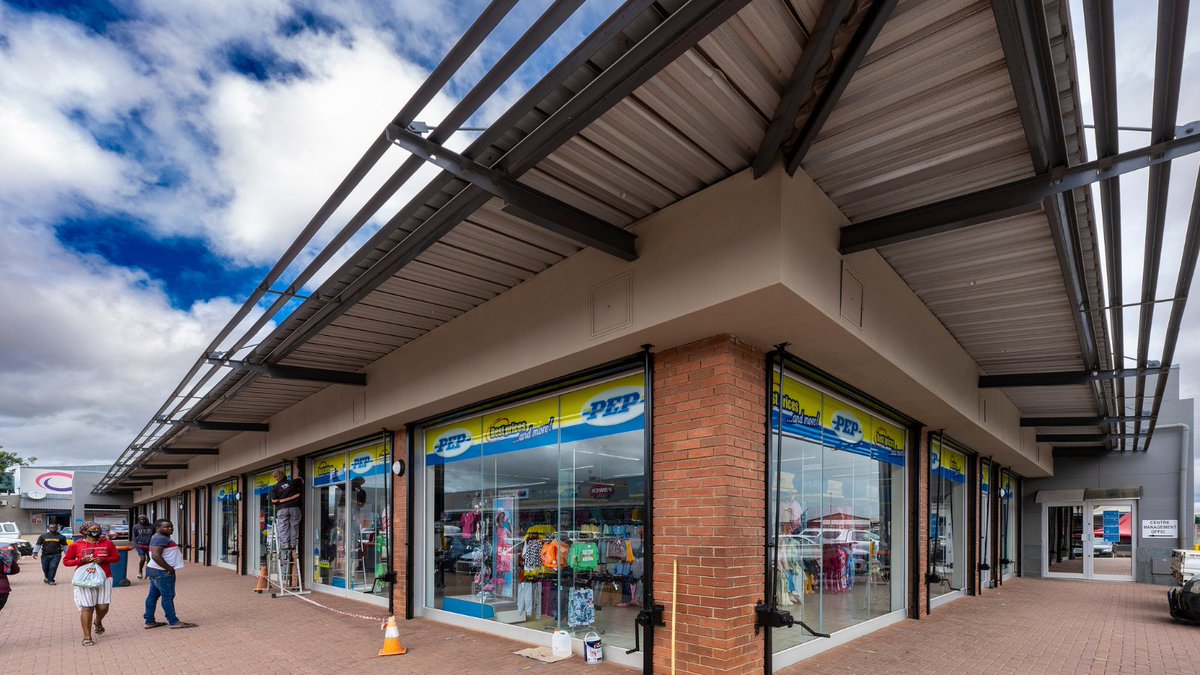 PropertyWheel's tweet photo. Fortress REIT held their #RetailReinvented webinar this morning which unpacked the importance of the shopping centre industry and the retail sector in uplifting and empowering SAโs communities.
Listen/watch the webinar here: https://t.co/Zg2qU5AJGt https://t.co/ntFkpa1y86