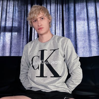 #NewProfilePic https://t.co/Cni5xISyJY<a href="/tag/newprofilepic"class="tags">#NewProfilePic</a>