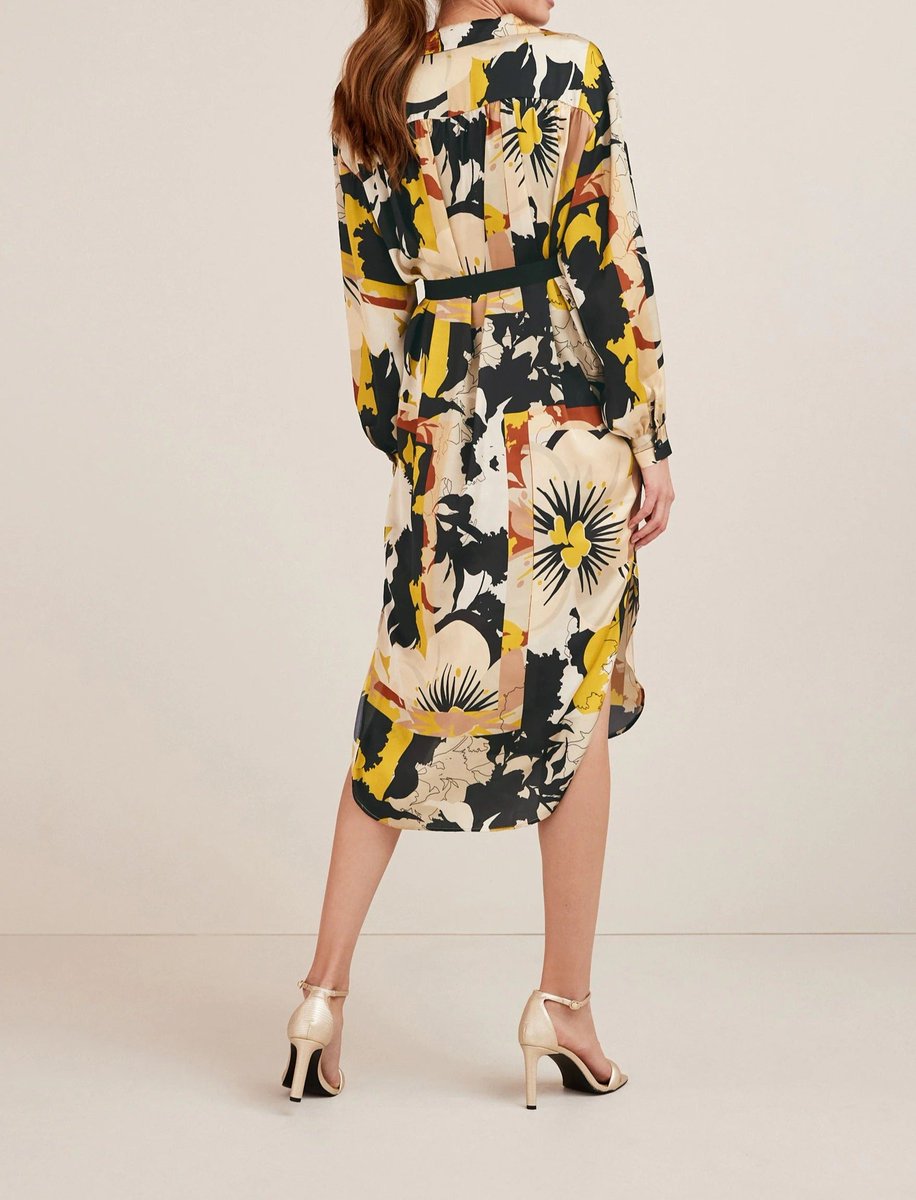 #Save a massive £43 on this #famous store dress. Perfect floral blossoms for those upcoming summer days. RRP £55 Now Only £12 (Sizes 6-20)  bit.ly/3uVIstq

#dress #summer #party #glam #stylish #highstreet #brand #label
