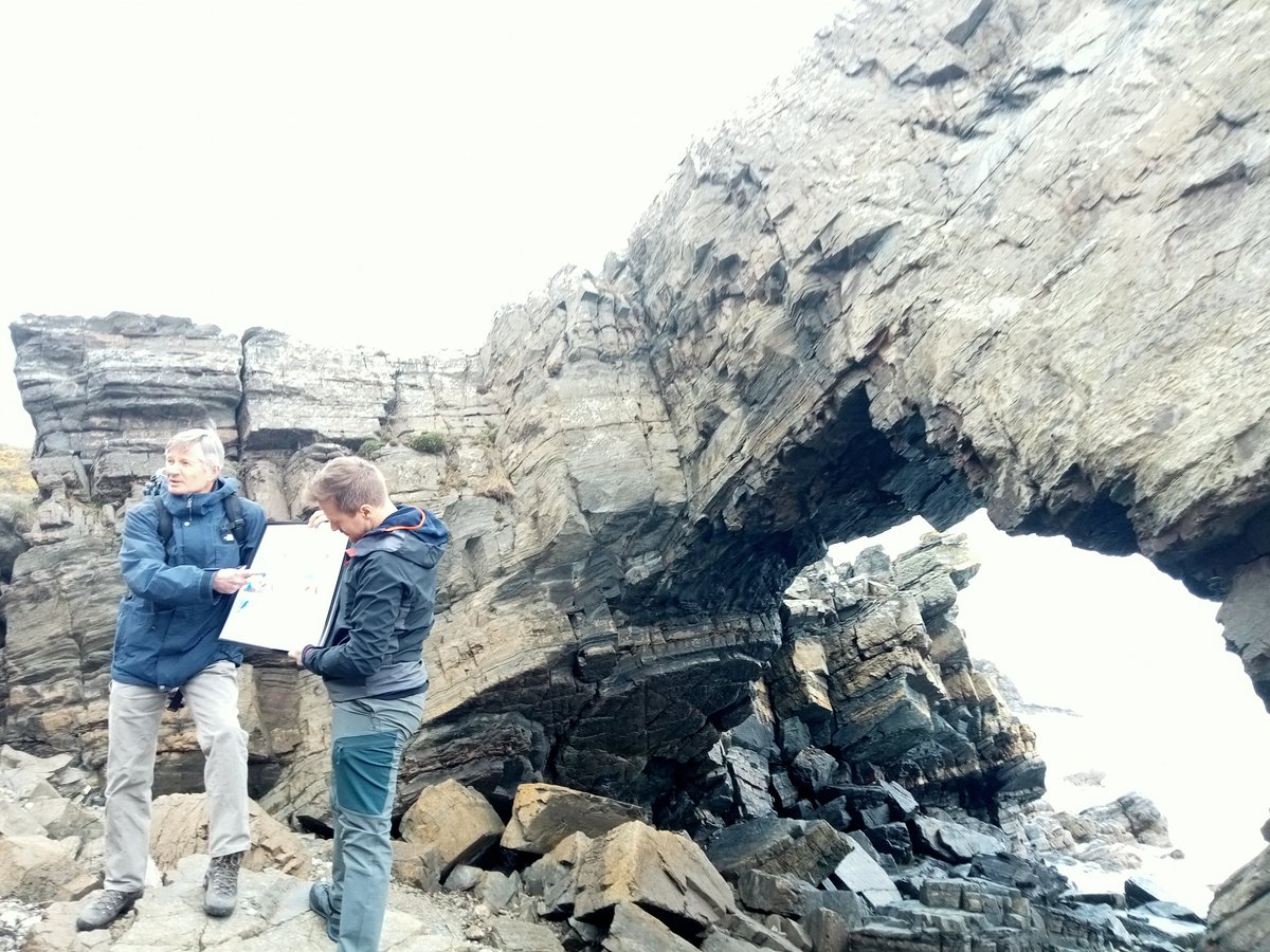 Geology_Tim's tweet photo. In the Biotite zone of Buchan metamorphism #MSG22 #geology https://t.co/0TQlabFxj4