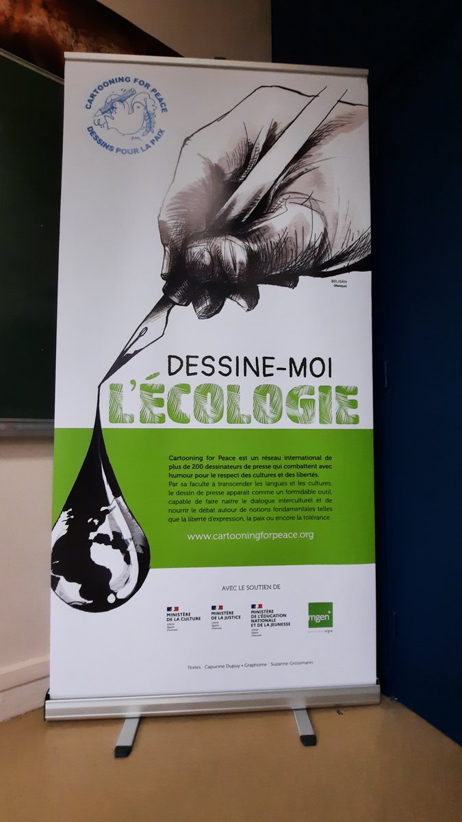 AymardLp's tweet photo. Expo cartooning for peace au Lycée:
Cette semaine les élèves poursuivent leur travail sur la presse. Il s'agit de découvrir des dessins de presse de plus de 200 dessinateurs du monde en entier qui tentent de réveiller les consciences autour des dérèglements globaux. https://t.co/fe5CYvfkMC