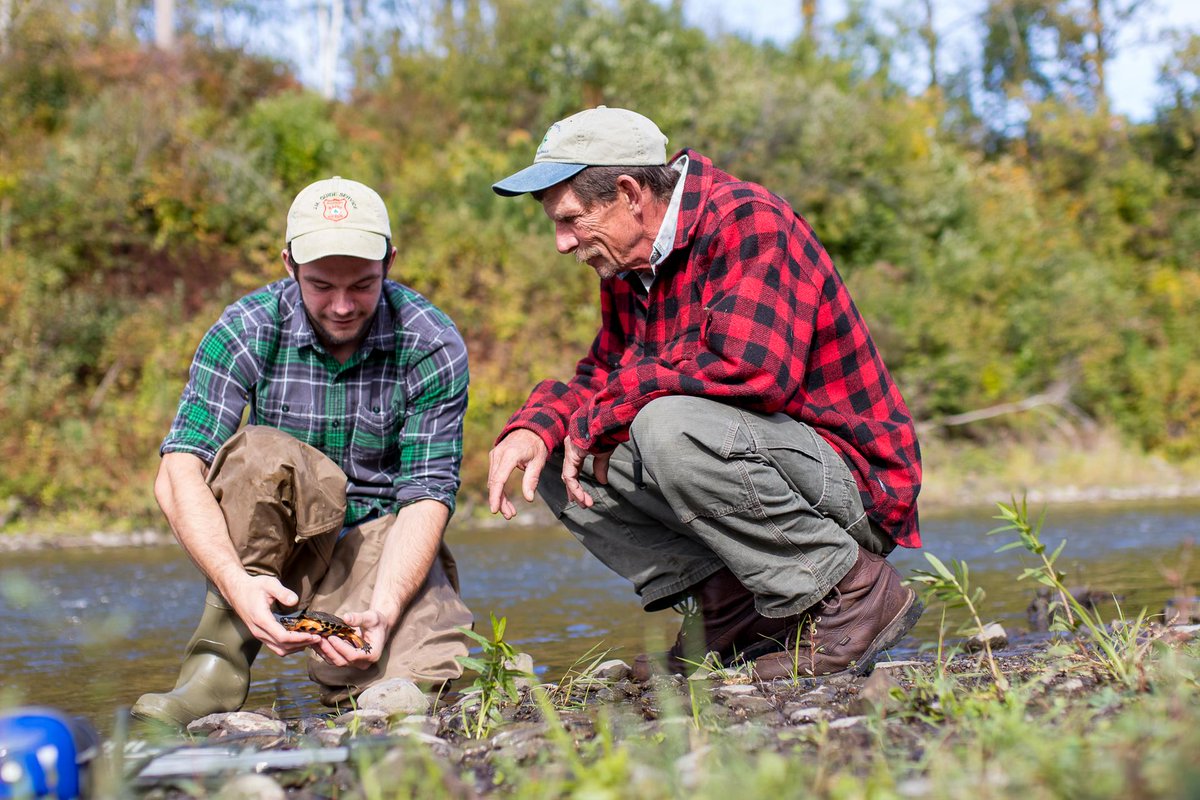 UMPIowls's tweet photo. Join us tonight at 7pm, in the Campus Center, as University Day guest lecturer David Putnam shares his talk "Renewing our relationship with nature through experiential education," presented by the University's Libra Distinguished Lecture Series. #UMPIowls #UMPIpride #UMPIfamily https://t.co/cWpijqDgPV