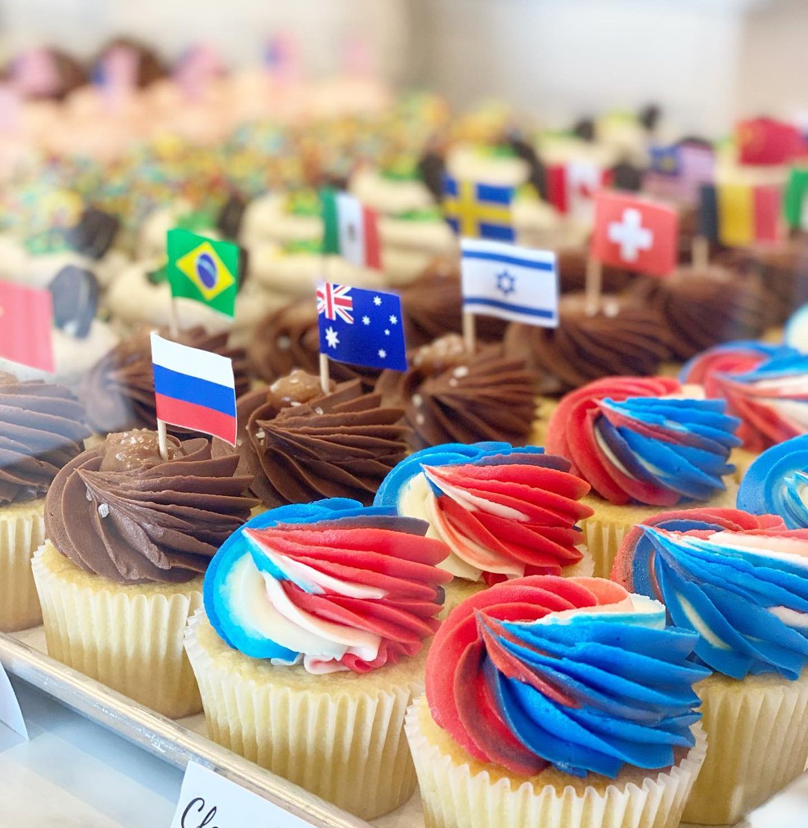 NearificOKC's tweet photo. This #bakery in #OKC has some of the best #sweettreats in the city! Located on Western Ave, OKC Sweets has a terrific array of swoon-worthy #cakes, #cupcakes, #cookies, #pastries and #macaroons.
@okc_sweets is open mid-morning through afternoon, Tuesday-Saturday.
#KeepItLocal https://t.co/sv42s8K2p5